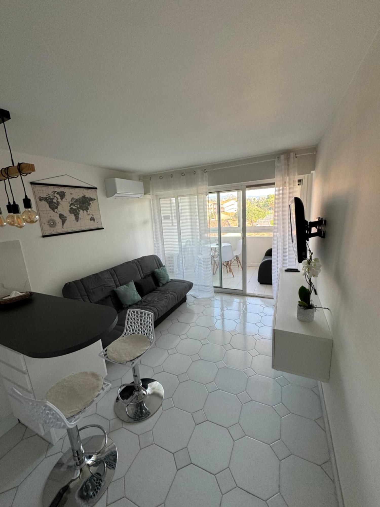 Studio Antibes Port Vauban. Exteriér fotografie